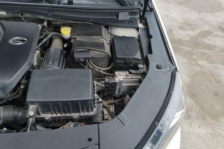 Used GAC Trumpchi GA6 2019 270T Automatic Prestige Edition Engine Bay Left