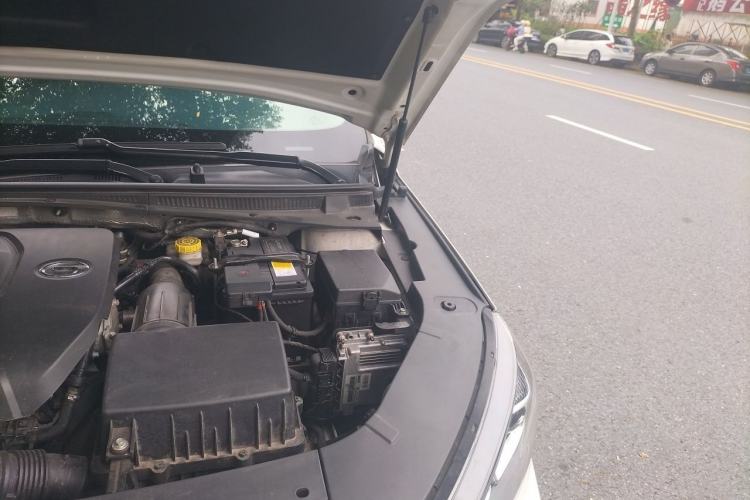 Used GAC Trumpchi GA6 2019 270T Automatic Luxury Edition Engine Bay Left