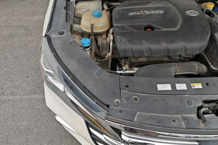Used GAC Trumpchi GA6 2019 270T Automatic Elite Edition Engine Bay Right