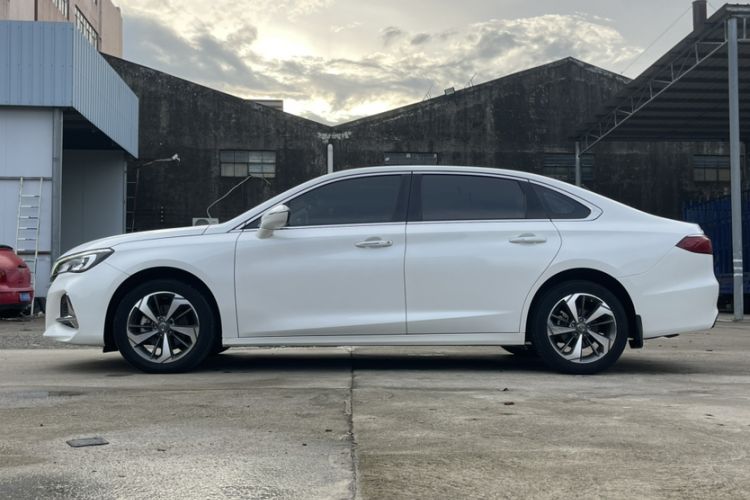 Used GAC Trumpchi GA6 2019 270T Automatic Luxury Edition Exterior 5