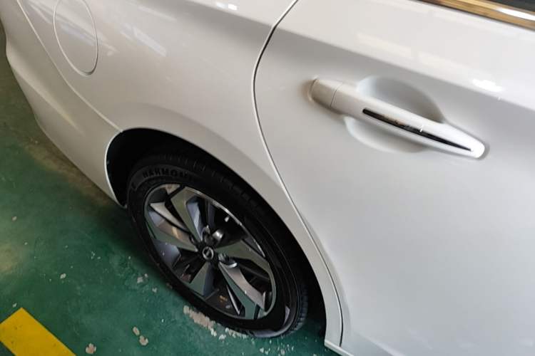 Used GAC Trumpchi GA6 2019 270T Automatic Prestige Edition Exterior 5