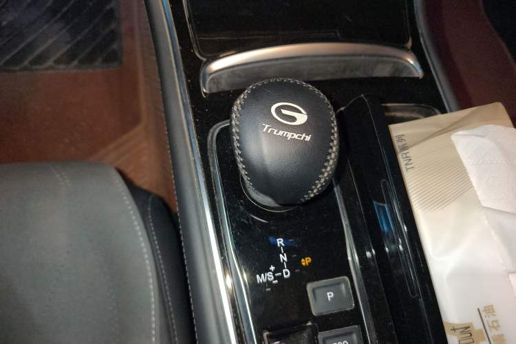 Used GAC Trumpchi GA6 2019 270T Automatic Prestige Edition Gear Lever