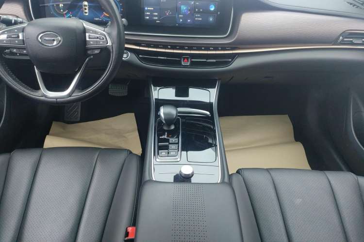 Used GAC Trumpchi GA6 2019 270T Automatic Prestige Edition Gear Lever