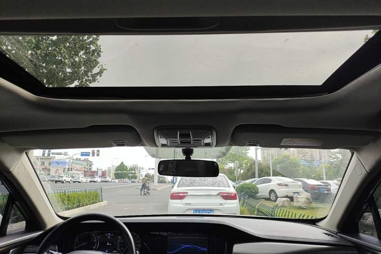 Used GAC Trumpchi GA6 2019 270T Automatic Luxury Edition Headliner