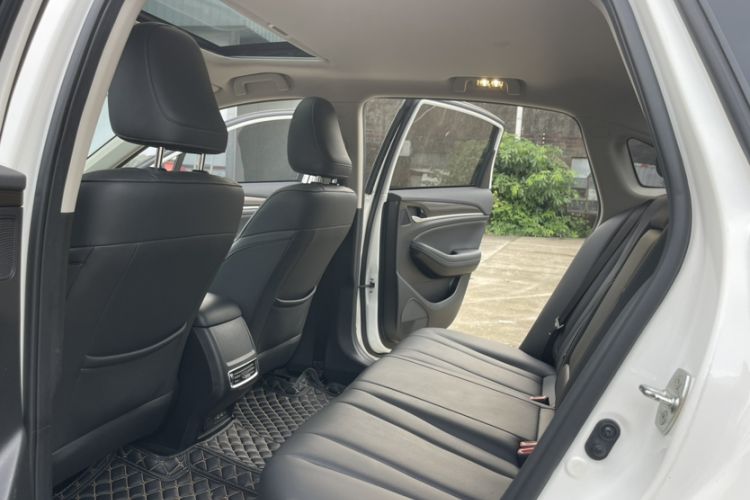 Used GAC Trumpchi GA6 2019 270T Automatic Luxury Edition Interior 4