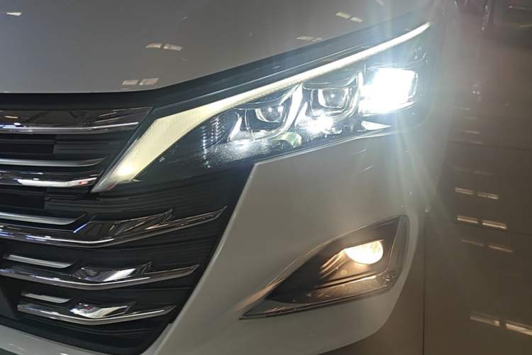 Used GAC Trumpchi GA6 2019 270T Automatic Luxury Edition Left Front Headlight