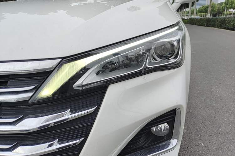 Used GAC Trumpchi GA6 2019 270T Automatic Luxury Edition Left Front Headlight