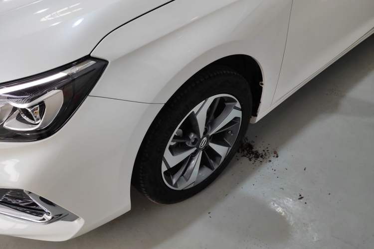 Used GAC Trumpchi GA6 2019 270T Automatic Prestige Edition Left Front Wheel Hub