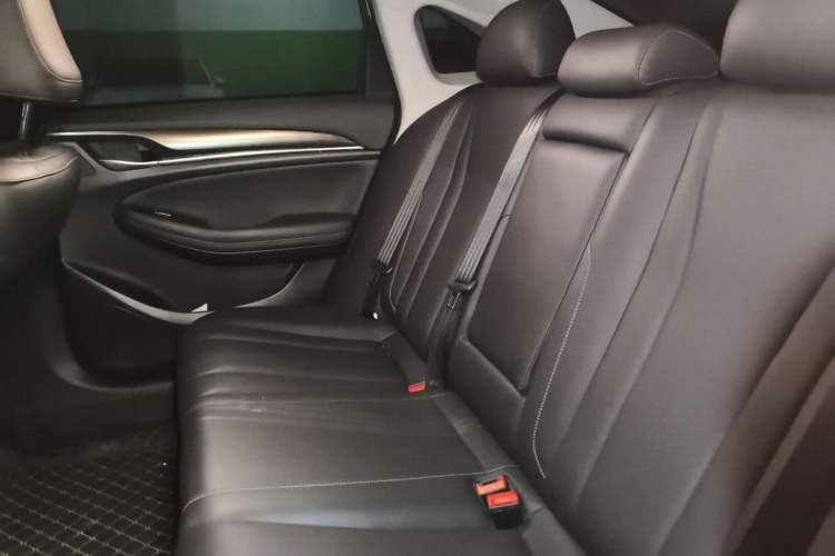 Used GAC Trumpchi GA6 2019 270T Automatic Luxury Edition Left Rear Seat