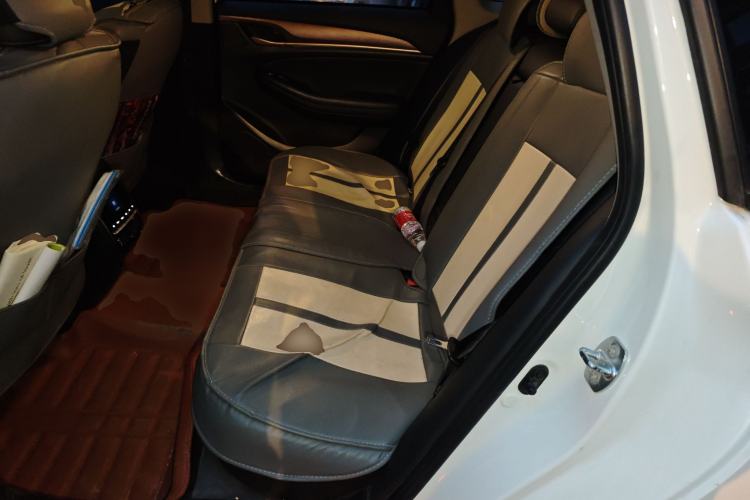 Used GAC Trumpchi GA6 2019 270T Automatic Prestige Edition Left Rear Seat