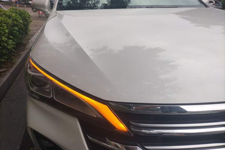 Used GAC Trumpchi GA6 2019 270T Automatic Luxury Edition Right Front Headlight