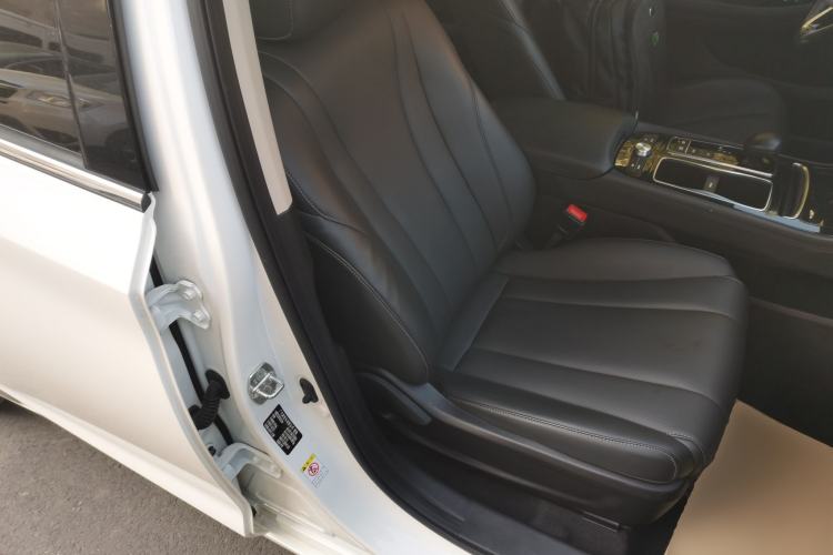 Used GAC Trumpchi GA6 2019 270T Automatic Luxury Edition Right Front Seat