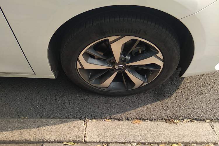 Used GAC Trumpchi GA6 2019 270T Automatic Luxury Edition Right Front Wheel Hub