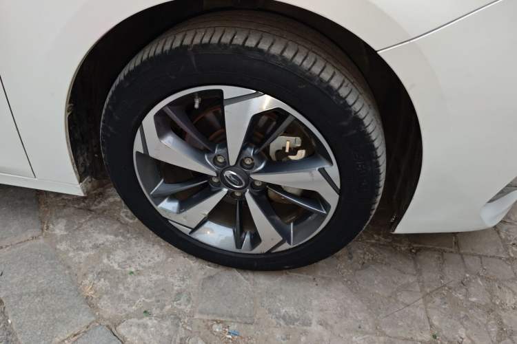 Used GAC Trumpchi GA6 2019 270T Automatic Prestige Edition Right Front Wheel Hub