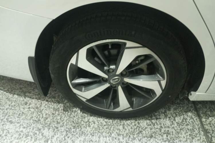 Used GAC Trumpchi GA6 2019 270T Automatic Luxury Edition Right Rear Wheel Hub