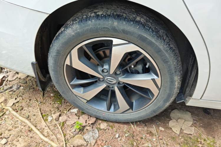 Used GAC Trumpchi GA6 2019 270T Automatic Prestige Edition Right Rear Wheel Hub