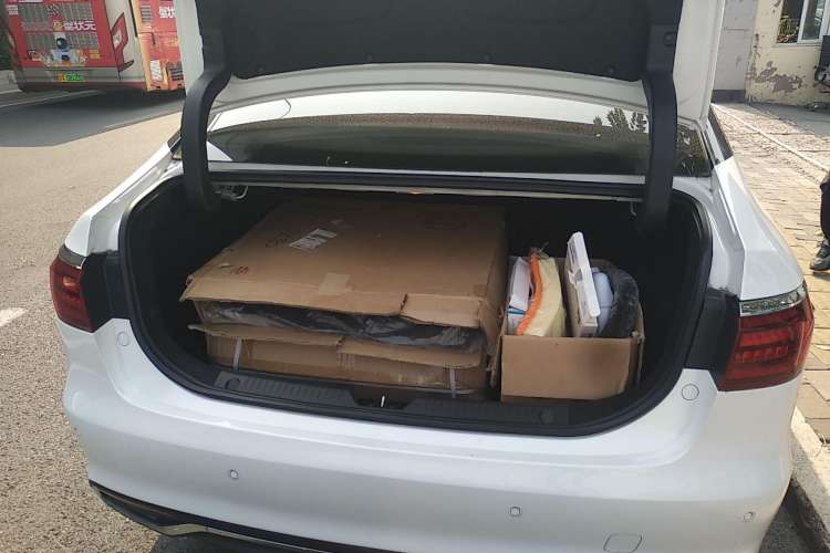 Used GAC Trumpchi GA6 2019 270T Automatic Luxury Edition Trunk