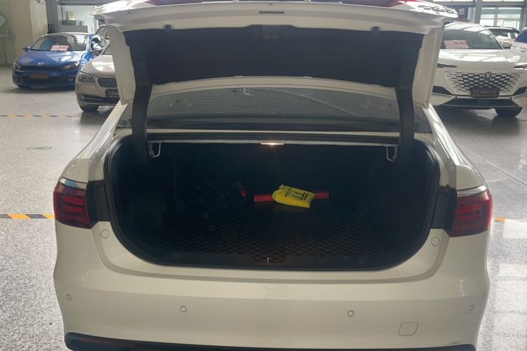 Used GAC Trumpchi GA6 2019 270T Automatic Luxury Edition Trunk