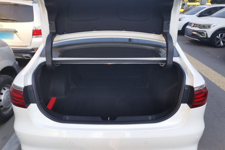 Used GAC Trumpchi GA6 2019 270T Automatic Luxury Edition Trunk
