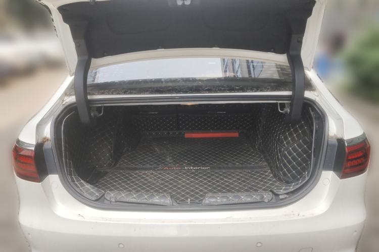 Used GAC Trumpchi GA6 2019 270T Automatic Elite Edition Trunk