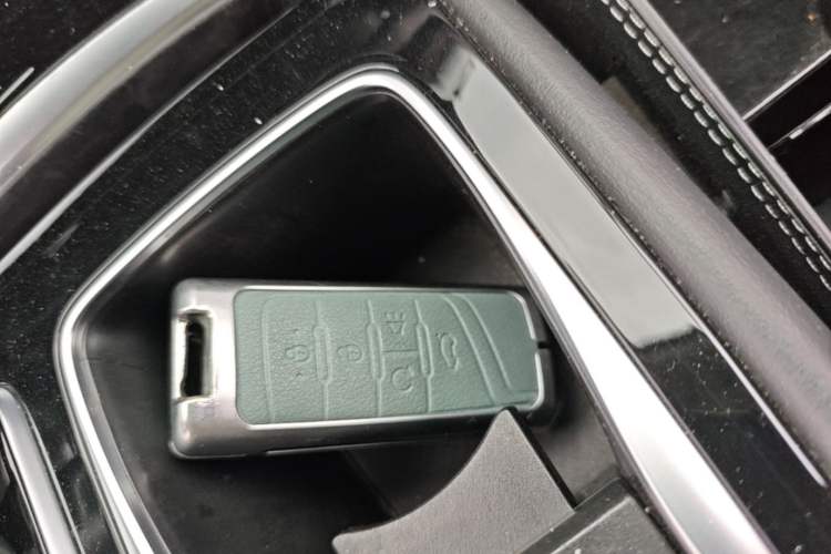 Used GAC Trumpchi GA6 2019 270T Automatic Elite Edition Vehicle Key