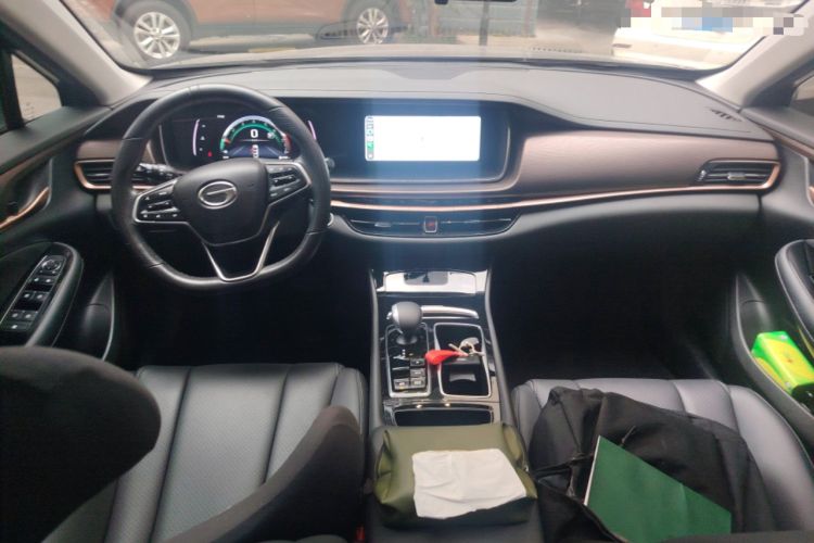 Used GAC Trumpchi GA6 2022 270T Automatic Luxury Edition Center Console