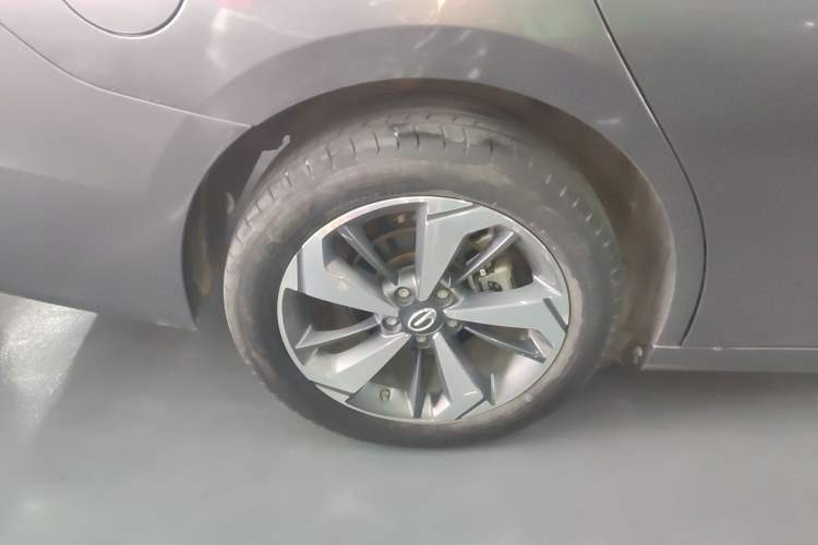 Used GAC Trumpchi GA6 2022 270T Automatic Luxury Edition Right Rear Wheel Hub