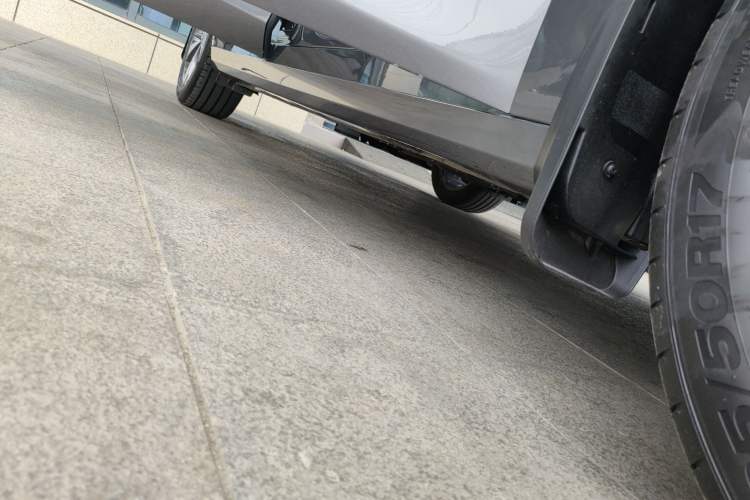 Used GAC Trumpchi GA6 2022 270T Automatic Luxury Edition Right Side Sill