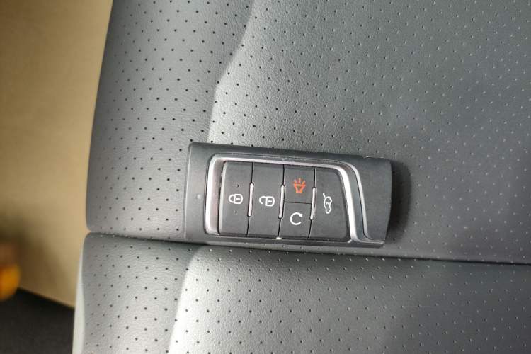 Used GAC Trumpchi GA6 2022 270T Automatic Luxury Edition Vehicle Key