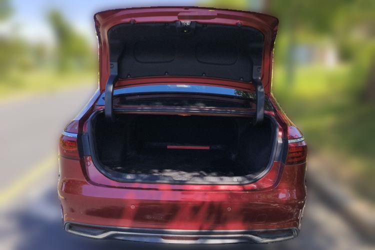 Used GAC Trumpchi GA6 2022 270T Automatic Prestige Edition Trunk