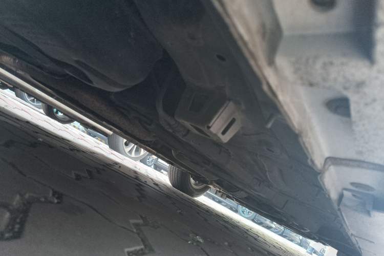 Used GAC Trumpchi GA6 2022 270T Automatic Elite Edition Chassis Rear Right