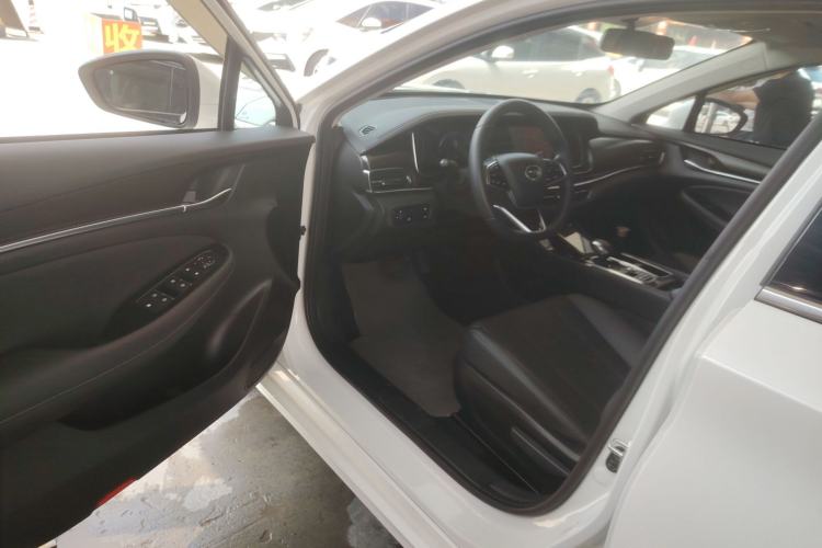 Used GAC Trumpchi GA6 2022 270T Automatic Elite Edition Driver Seat
