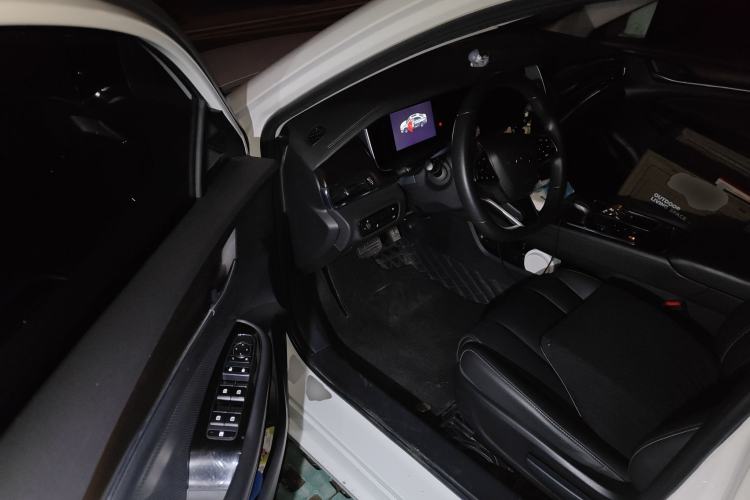 Used GAC Trumpchi GA6 2022 270T Automatic Elite Edition Driver Seat