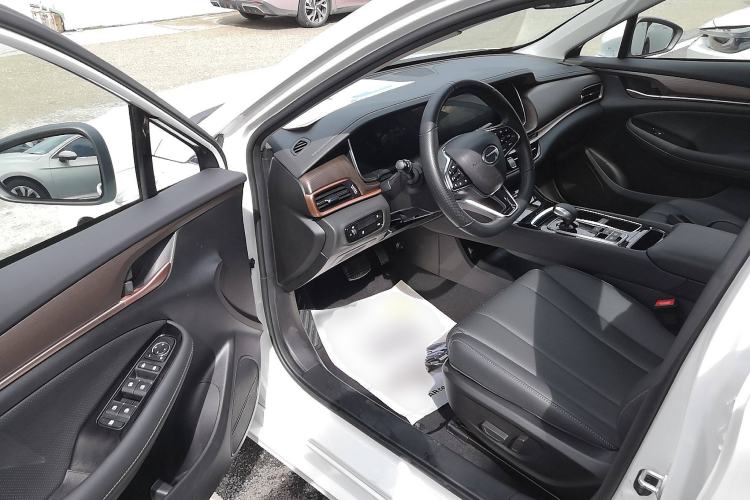 Used GAC Trumpchi GA6 2022 270T Automatic Luxury Edition Driver Seat