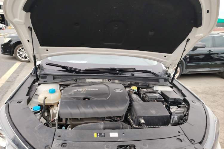 Used GAC Trumpchi GA6 2022 270T Automatic Elite Edition Engine Bay