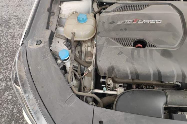 Used GAC Trumpchi GA6 2022 270T Automatic Luxury Edition Engine Bay Right