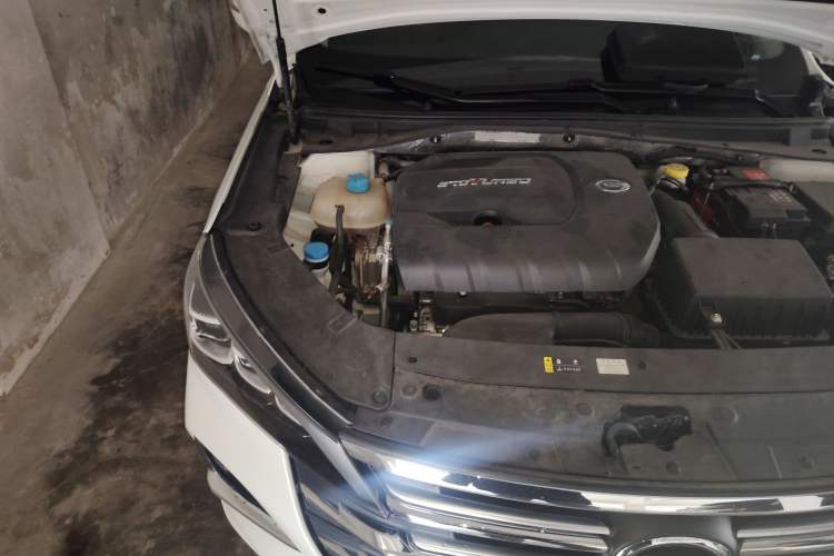 Used GAC Trumpchi GA6 2022 270T Automatic Luxury Edition Engine Bay Right