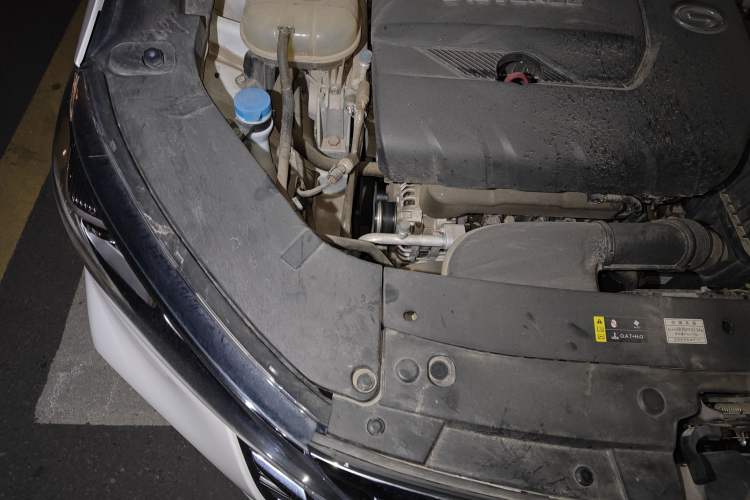 Used GAC Trumpchi GA6 2022 270T Automatic Elite Edition Engine Bay Right