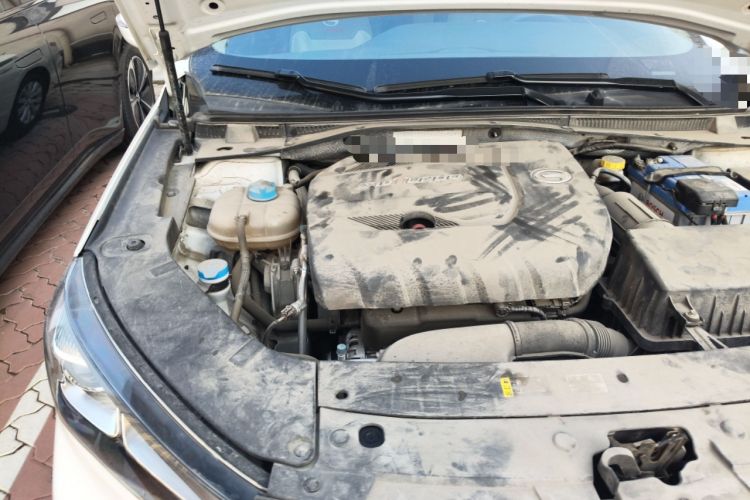 Used GAC Trumpchi GA6 2022 270T Automatic Elite Edition Engine Bay Right