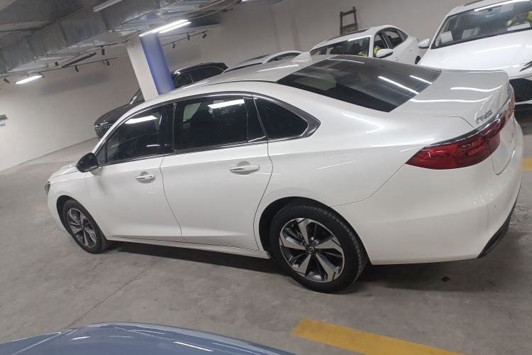 Used GAC Trumpchi GA6 2022 270T Automatic Luxury Edition Exterior 3
