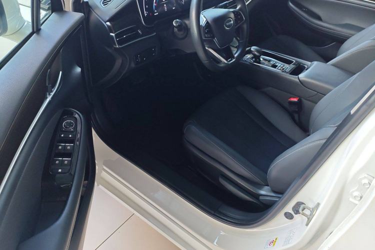 Used GAC Trumpchi GA6 2022 270T Automatic Elite Edition Interior 3