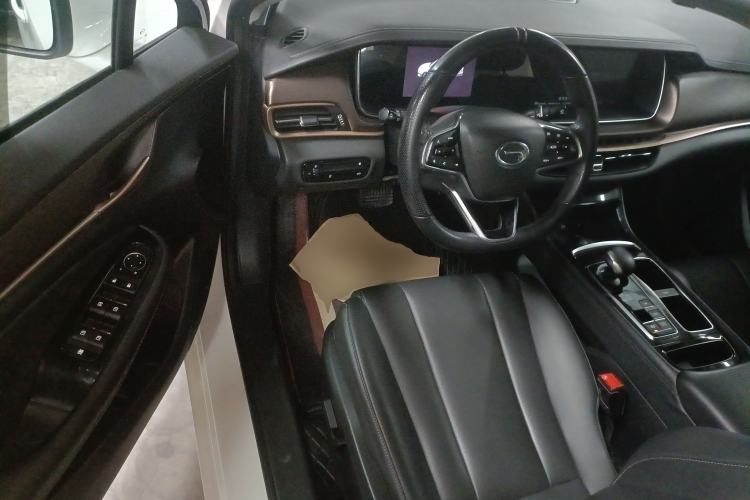 Used GAC Trumpchi GA6 2022 270T Automatic Luxury Edition Interior 3