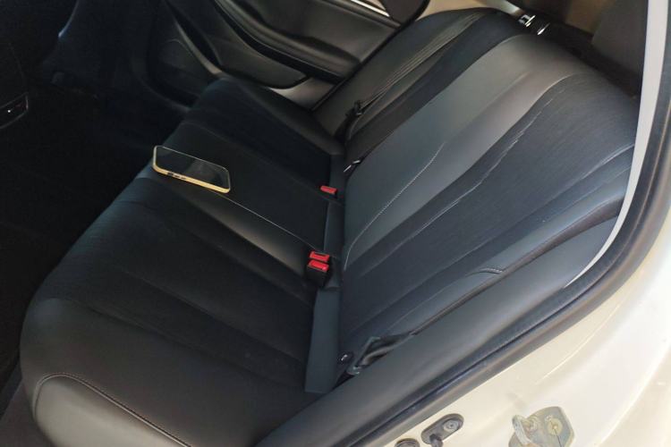 Used GAC Trumpchi GA6 2022 270T Automatic Elite Edition Interior 4