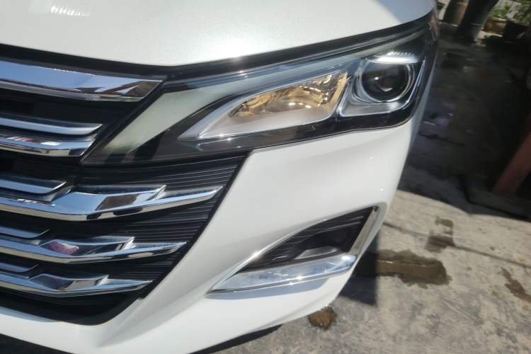 Used GAC Trumpchi GA6 2022 270T Automatic Elite Edition Left Front Headlight