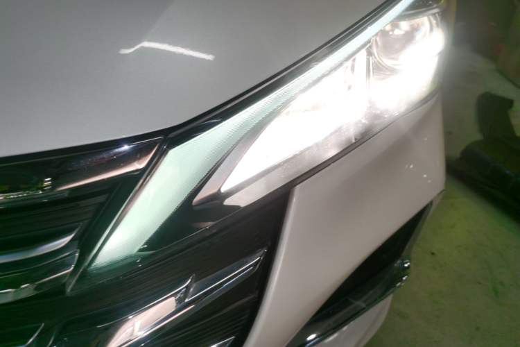 Used GAC Trumpchi GA6 2022 270T Automatic Elite Edition Left Front Headlight