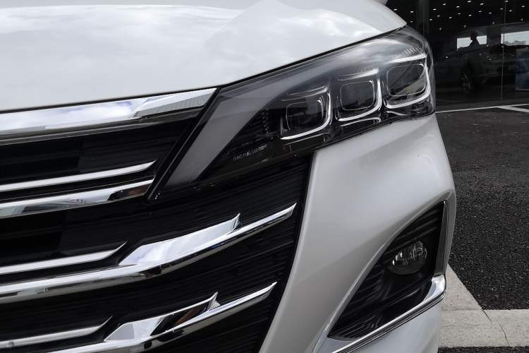 Used GAC Trumpchi GA6 2022 270T Automatic Luxury Edition Left Front Headlight