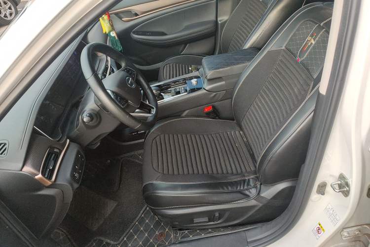 Used GAC Trumpchi GA6 2022 270T Automatic Prestige Edition Left Front Seat