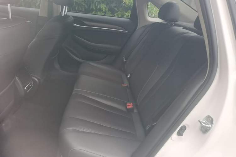 Used GAC Trumpchi GA6 2022 270T Automatic Elite Edition Left Rear Seat