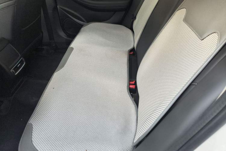 Used GAC Trumpchi GA6 2022 270T Automatic Elite Edition Left Rear Seat