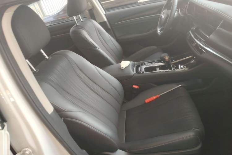 Used GAC Trumpchi GA6 2022 270T Automatic Elite Edition Right Front Seat